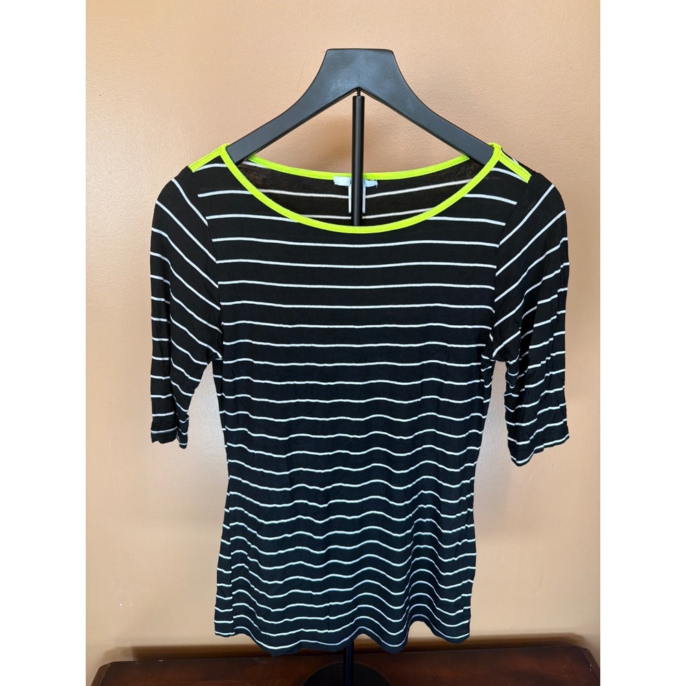 Bar III Black White Striped Top Neon Yellow Trim Elbow Sleeve‎ Scoop Neck Small